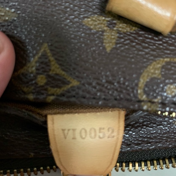 Louis Vuitton Canvas Cabas Piano - Picture 10 of 12